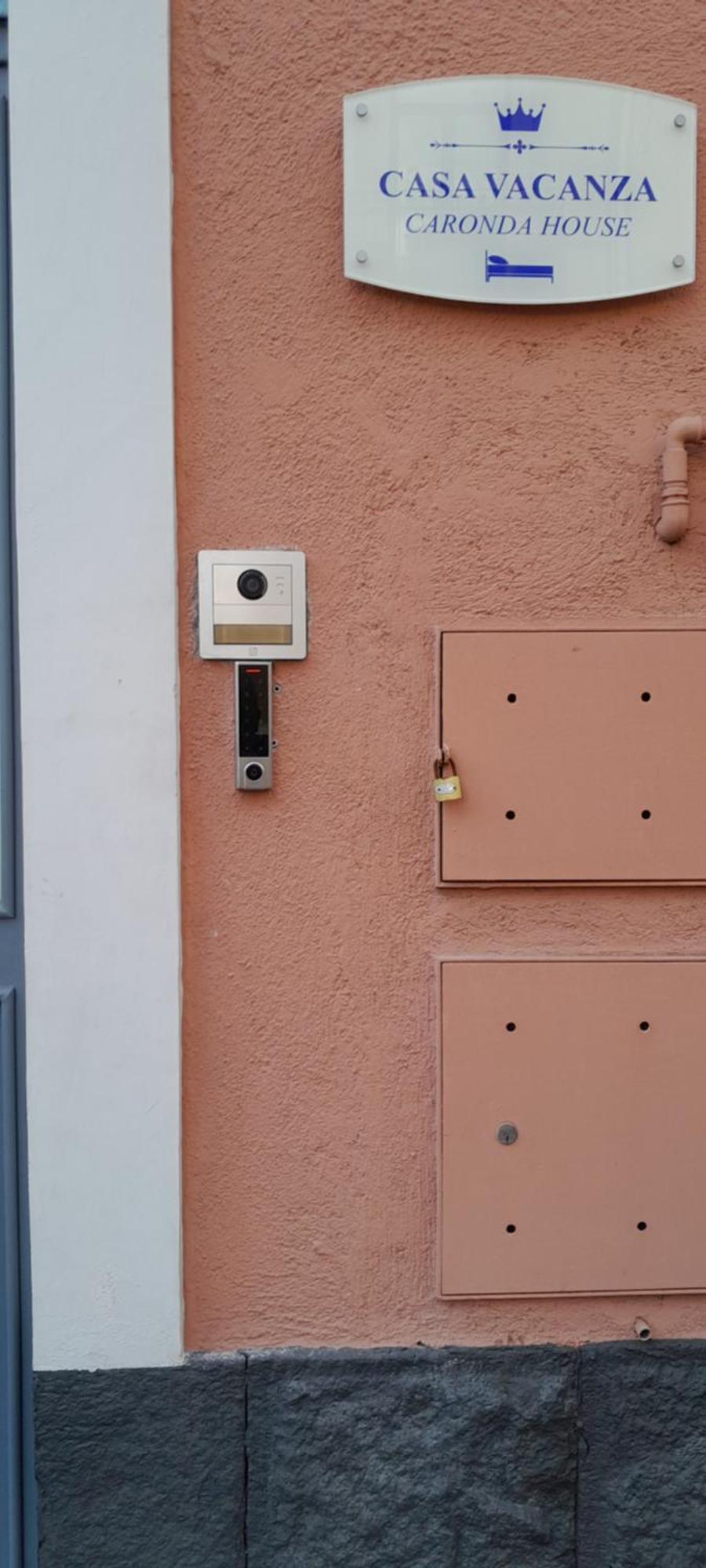 Caronda House Apartamento